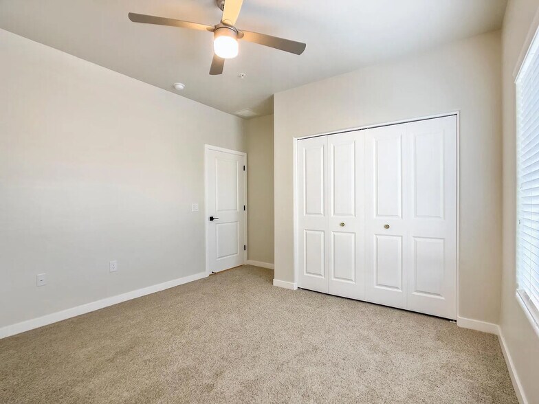 More Photos Of , Phoenix Multifamily For Sale