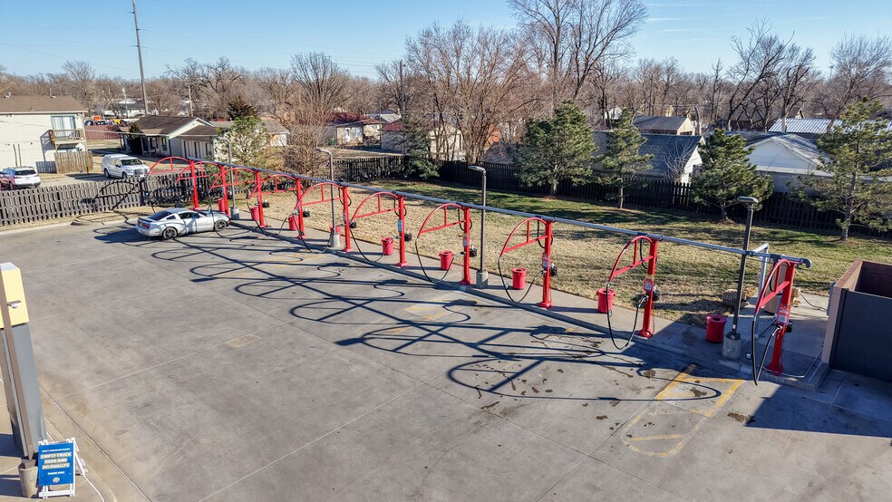 More Photos Of 3825 W Maple St, Wichita Carwash For Sale