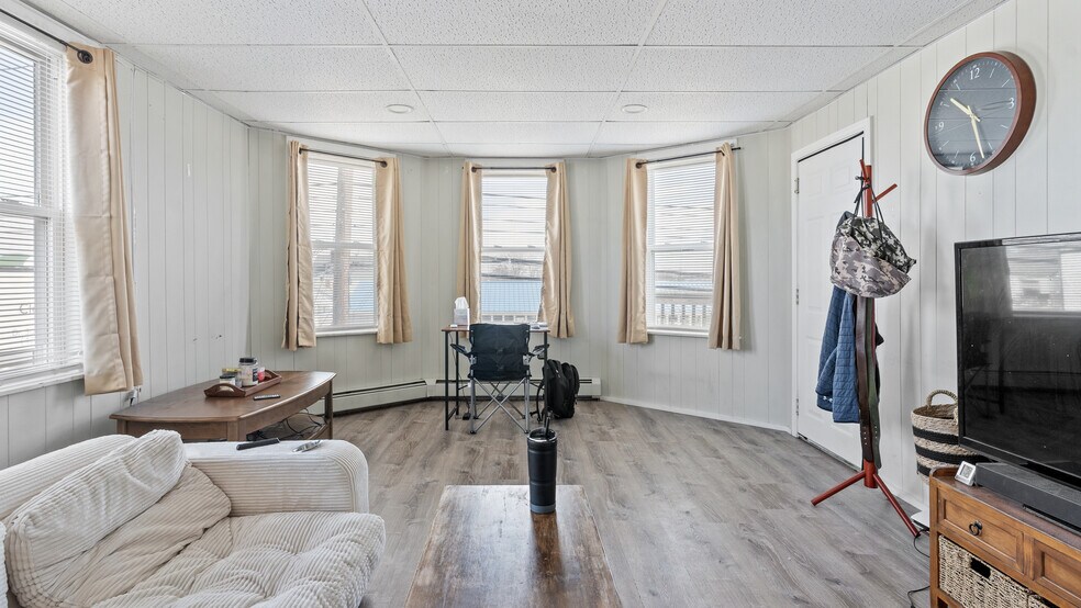 More Photos Of 393 Waterman Ave, East Providence Apartments For Sale