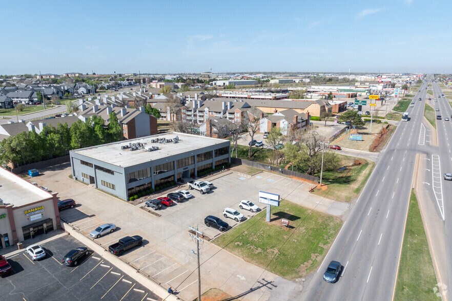 More Photos Of 6300 NW Expressway, Oklahoma City Medical For Sale