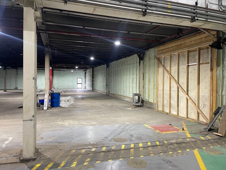 More Photos Of , Lincoln Industrial For Sale