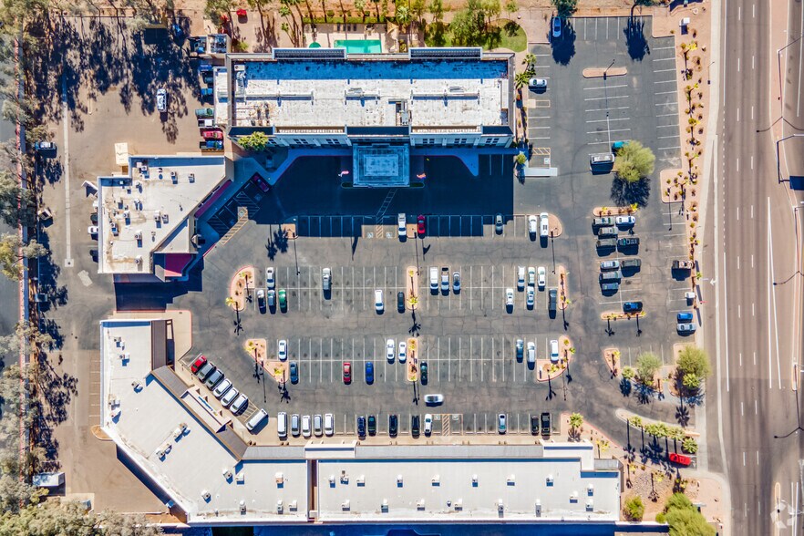 More Photos Of 1555 S Gilbert Rd, Mesa Storefront Retail Office For Lease