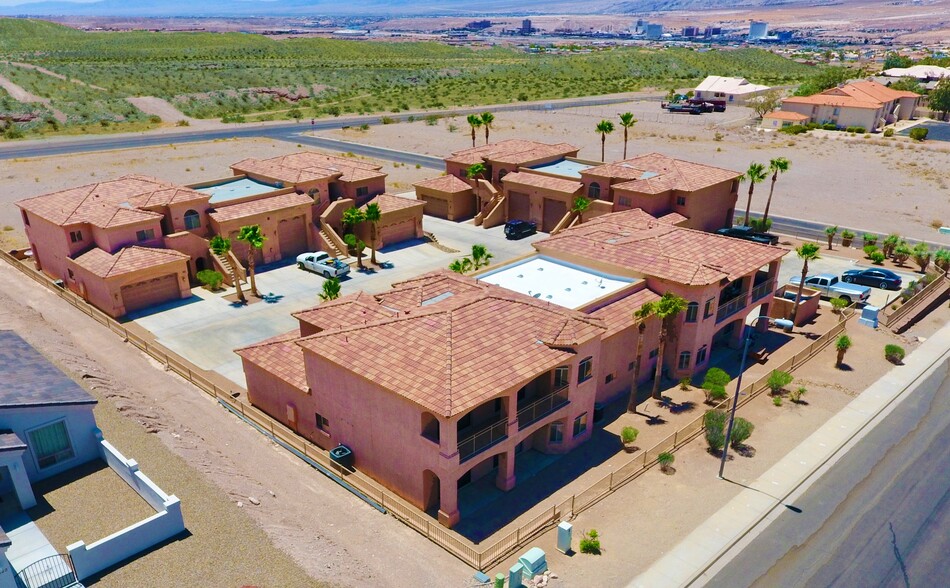 Primary Photo Of 812 Landon Dr, Bullhead City Apartments For Sale