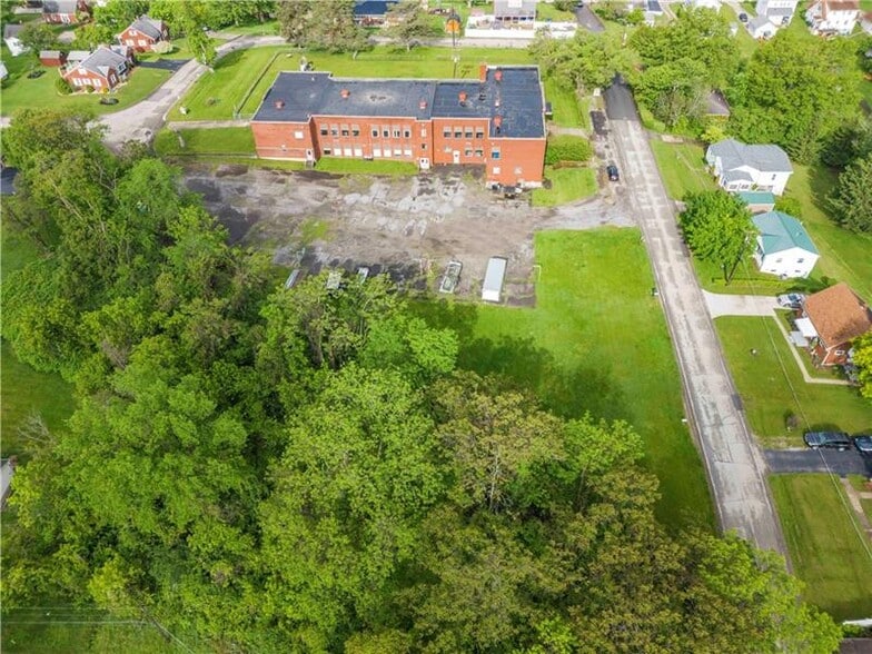 More Photos Of 1530 Hillcrest Ave, Washington Schools For Sale