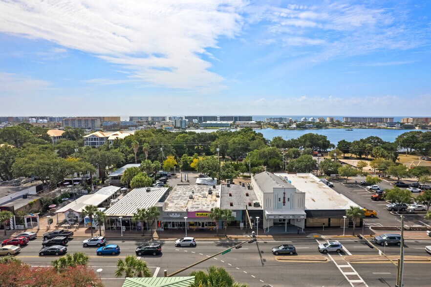 More Photos Of 174 Miracle Strip Pky SE, Fort Walton Beach Storefront For Lease