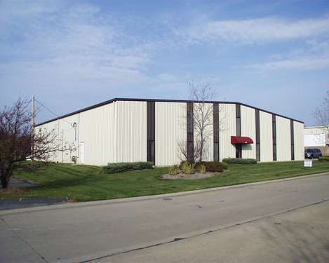 More Photos Of 871 Mid Point Dr, O'Fallon Industrial For Lease