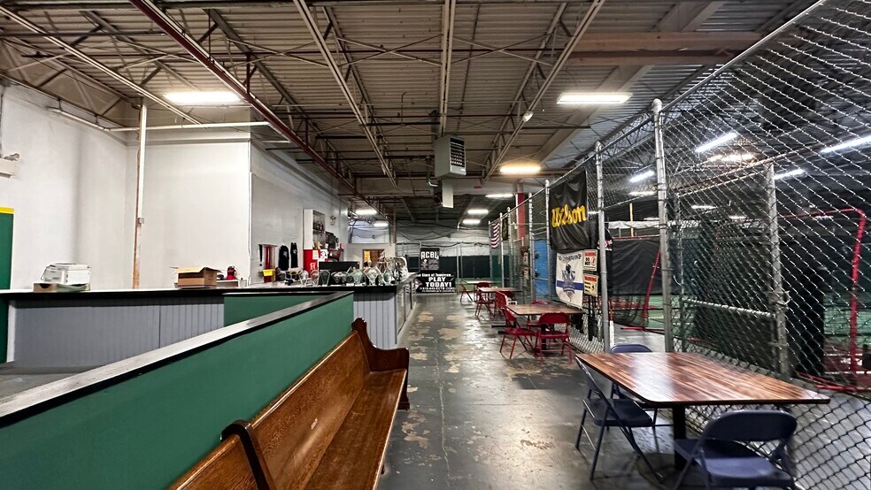 More Photos Of 1727-1801 Union Blvd, Allentown Warehouse For Lease