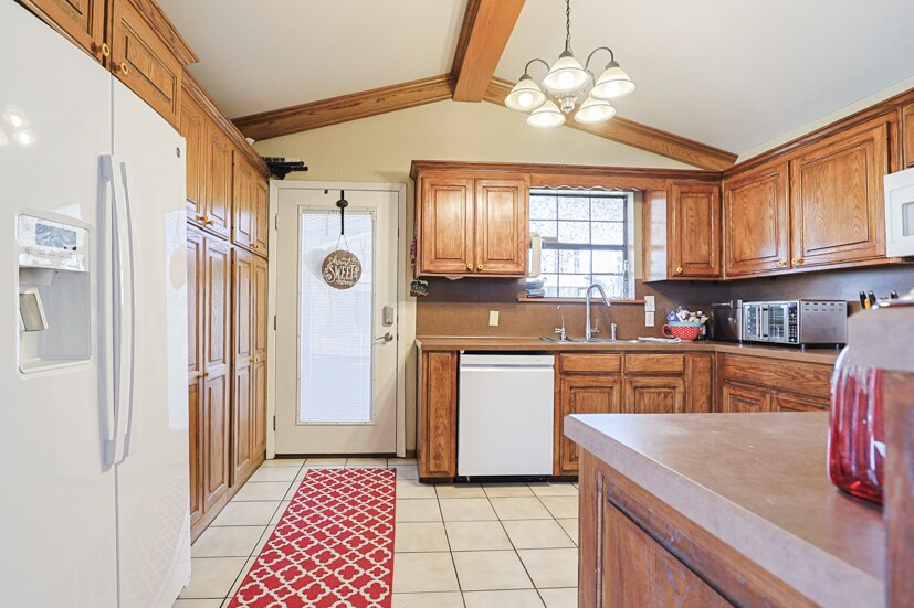 More Photos Of 18501 County Road 3131, Gladewater Multifamily For Sale