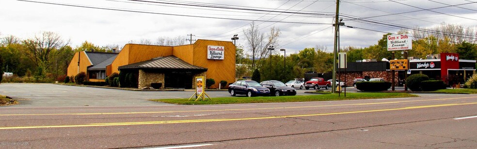 More Photos Of 59 S Wyoming Ave, Edwardsville Freestanding For Lease