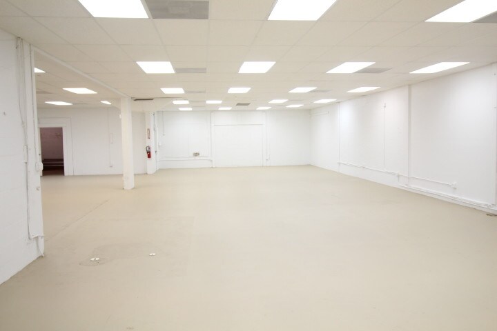 More Photos Of 609 N Railroad Ave, Boynton Beach Warehouse For Lease