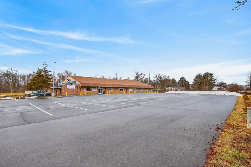 More Photos Of 173 County Road 526, Allentown Office For Sale