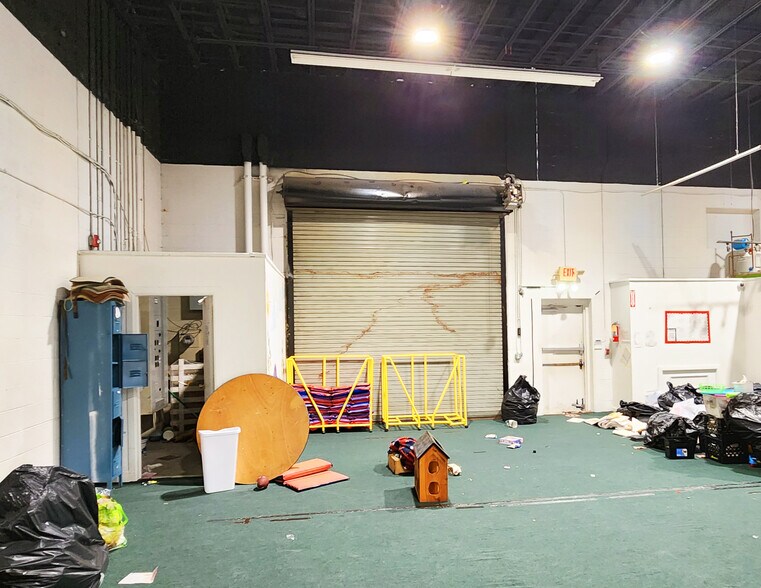 More Photos Of 1719 Washington Ave, Philadelphia Warehouse For Lease