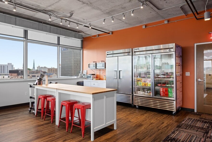 More Photos Of 605 Chestnut St, Chattanooga Loft Creative Space For Lease