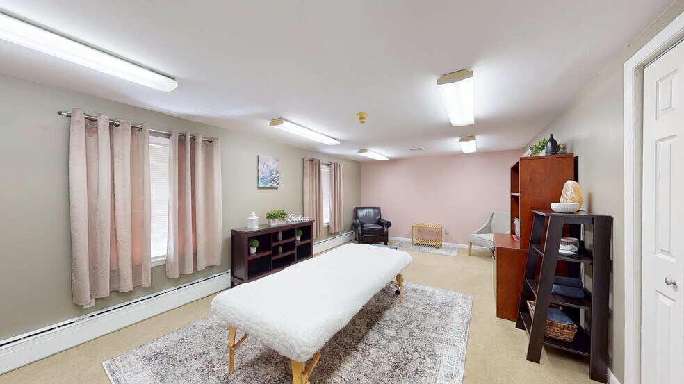 More Photos Of 172 Tuckerton Rd, Medford Office For Sale