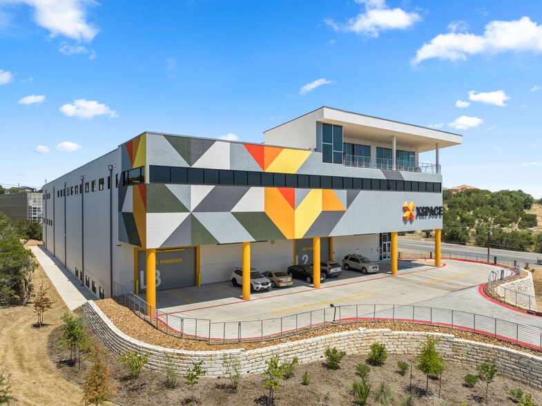 More Photos Of 4229 N FM 620 Hwy, Austin Showroom For Sale