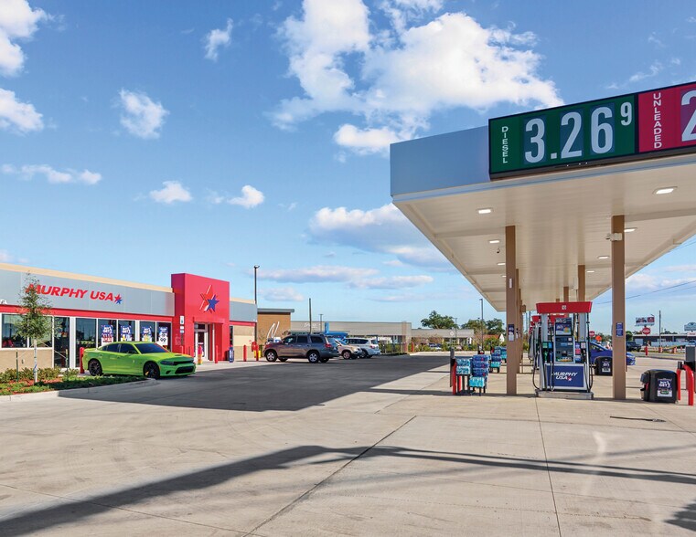 More Photos Of 3100 W 23rd St, Panama City Convenience Store For Sale