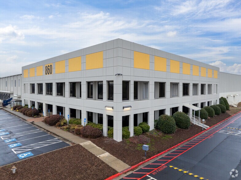 More Photos Of 860 John B Brooks Rd, Pendergrass Distribution For Lease
