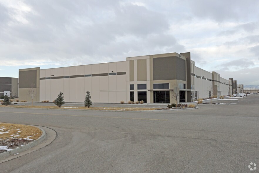 More Photos Of 9420 E 40th Ave, Denver Warehouse For Lease