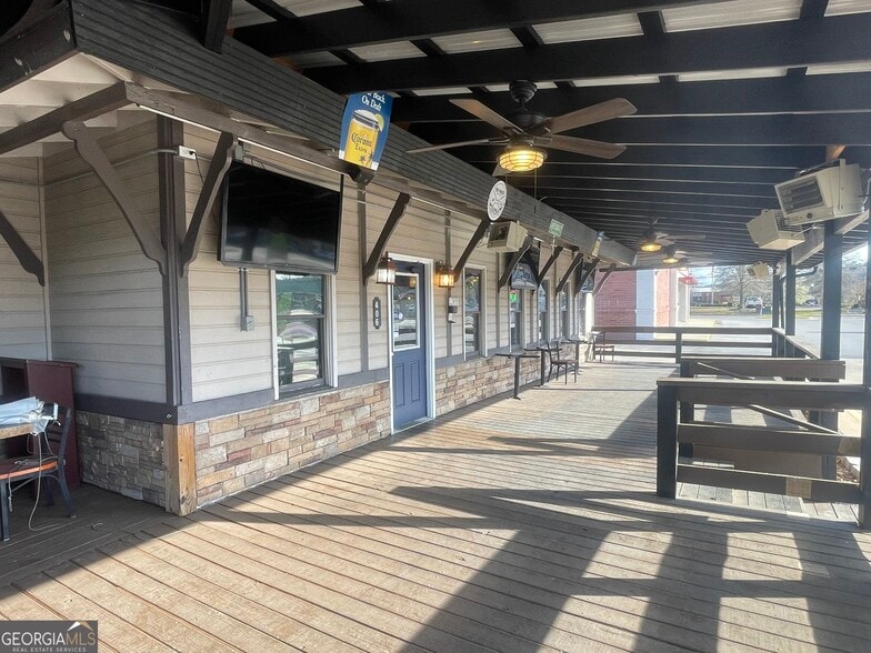 More Photos Of 406 N Piedmont Ave, Rockmart Restaurant For Sale