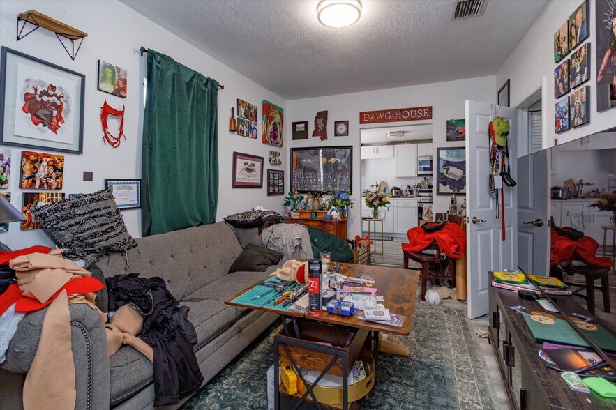 More Photos Of 37 Hill Ave, Orlando Flex For Sale