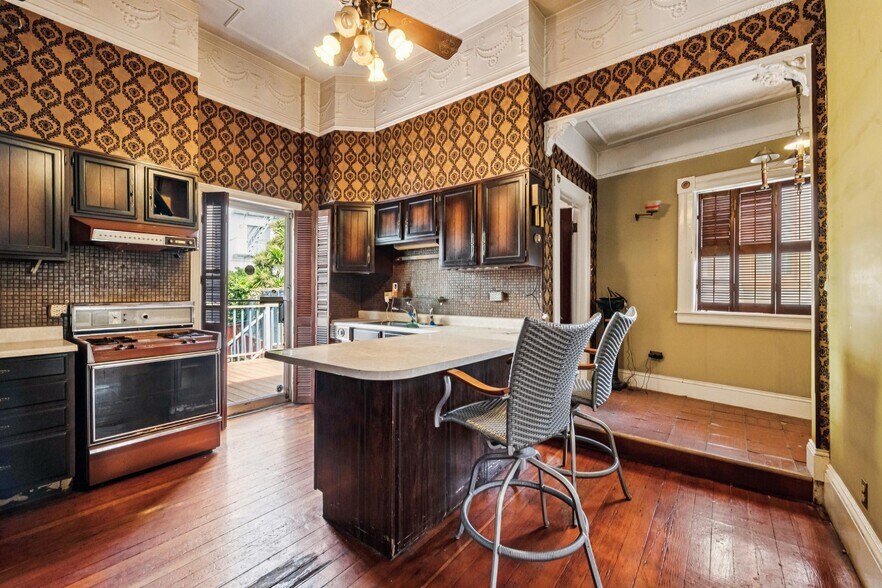 More Photos Of 19 Danvers St, San Francisco Apartments For Sale
