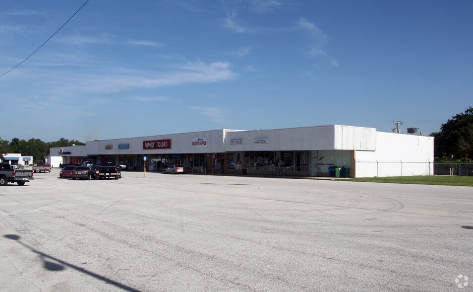 More Photos Of 2459 US Highway 98 N, Lakeland Coworking Space