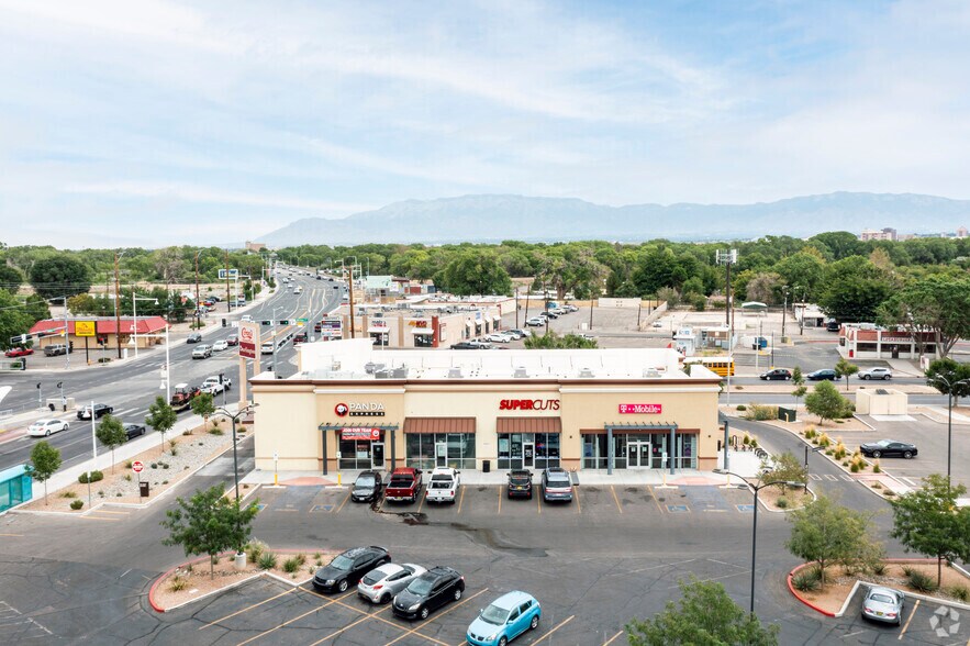 More Photos Of 4100 Central Ave SW, Albuquerque Fast Food For Sale
