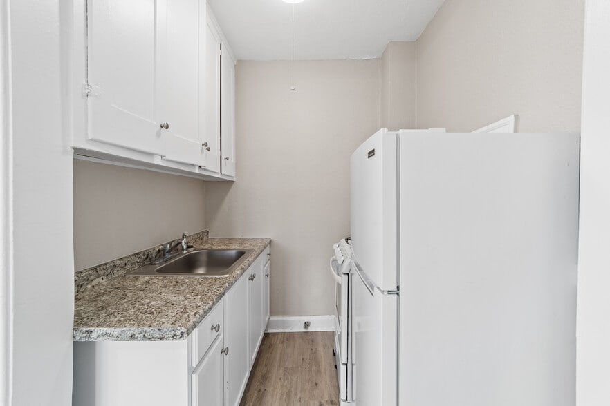 More Photos Of 11118 Clifton Blvd, Cleveland Apartments For Sale