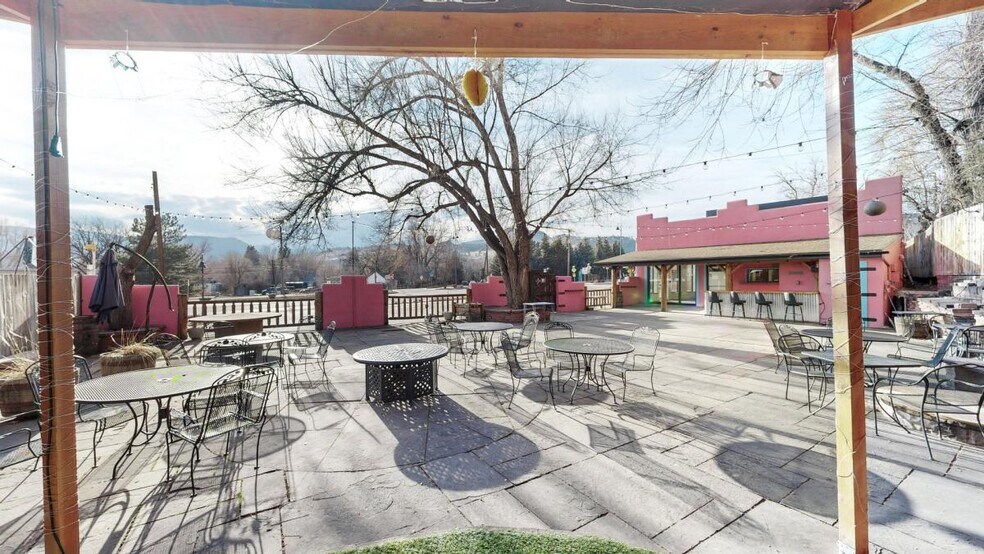 More Photos Of 160 E Main St, Lyons Restaurant For Sale