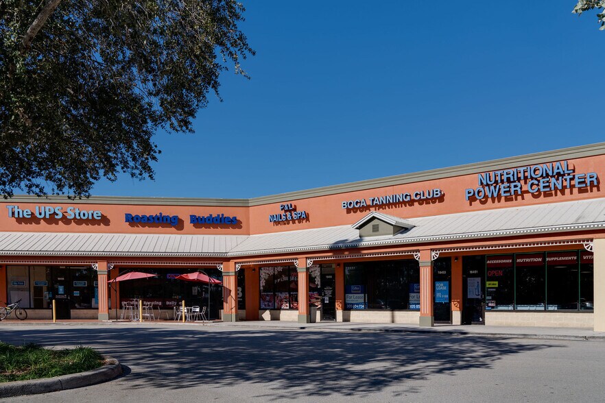 More Photos Of 18411-18489 Pines Blvd, Pembroke Pines General Retail For Lease