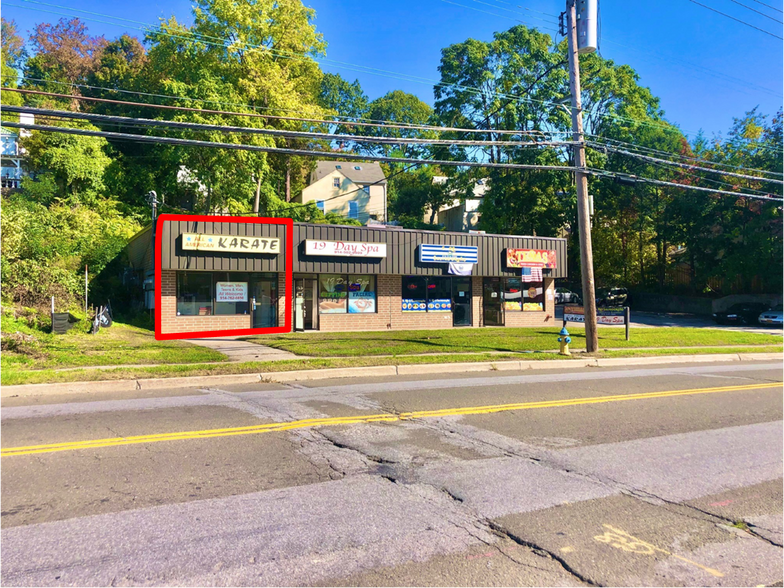 Primary Photo Of 192-196 N Highland Ave, Ossining Storefront For Lease