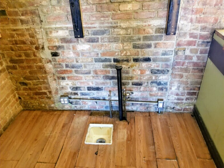 More Photos Of 105-109 25th St, Ogden Storefront Retail Office For Lease