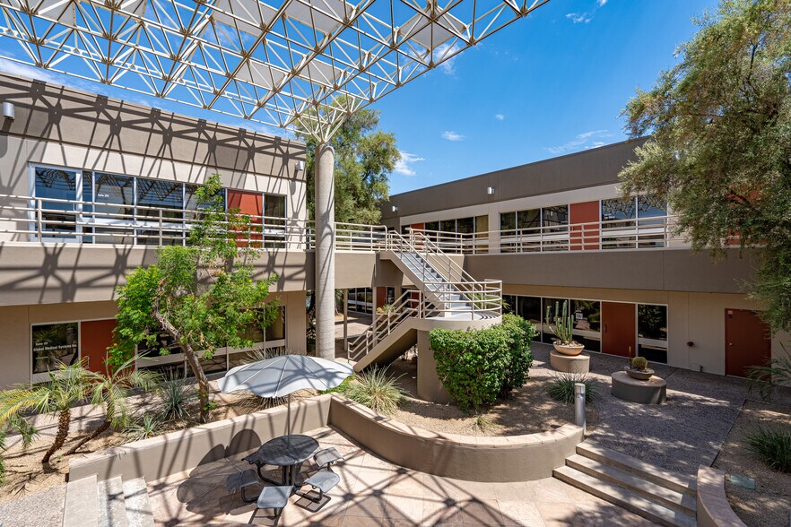 More Photos Of 13951 N Scottsdale Rd, Scottsdale Office For Lease