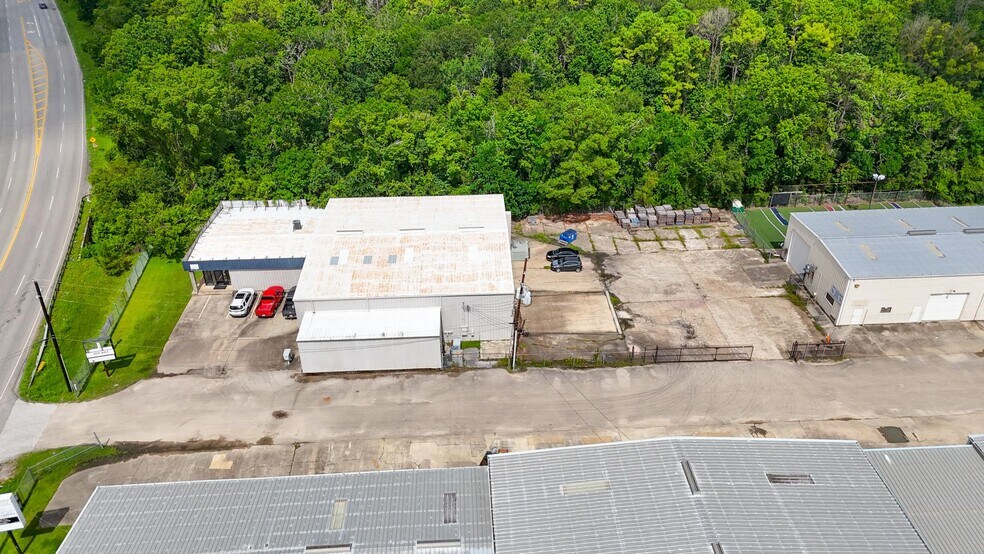 More Photos Of 1003 Atascocita Rd, Humble Refrigeration Cold Storage For Lease