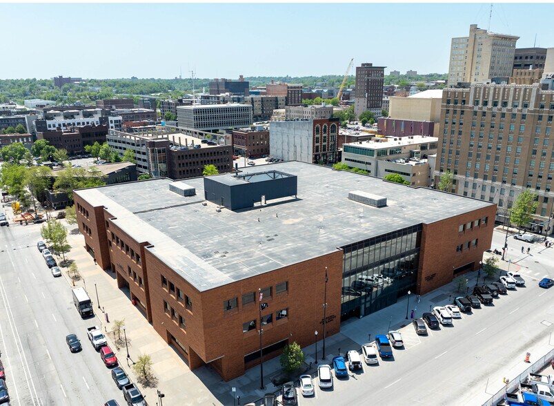 More Photos Of 1313 Farnam St, Omaha Office For Sale