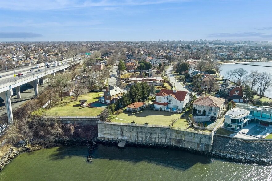 More Photos Of 125 Malba Dr, Flushing Land For Sale