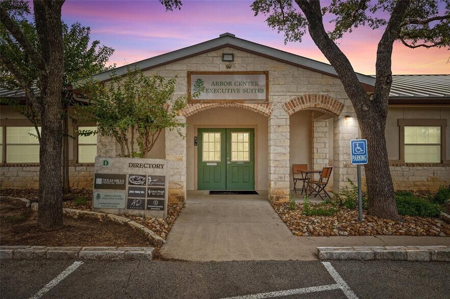 More Photos Of 800 W Highway 290, Dripping Springs Medical For Sale
