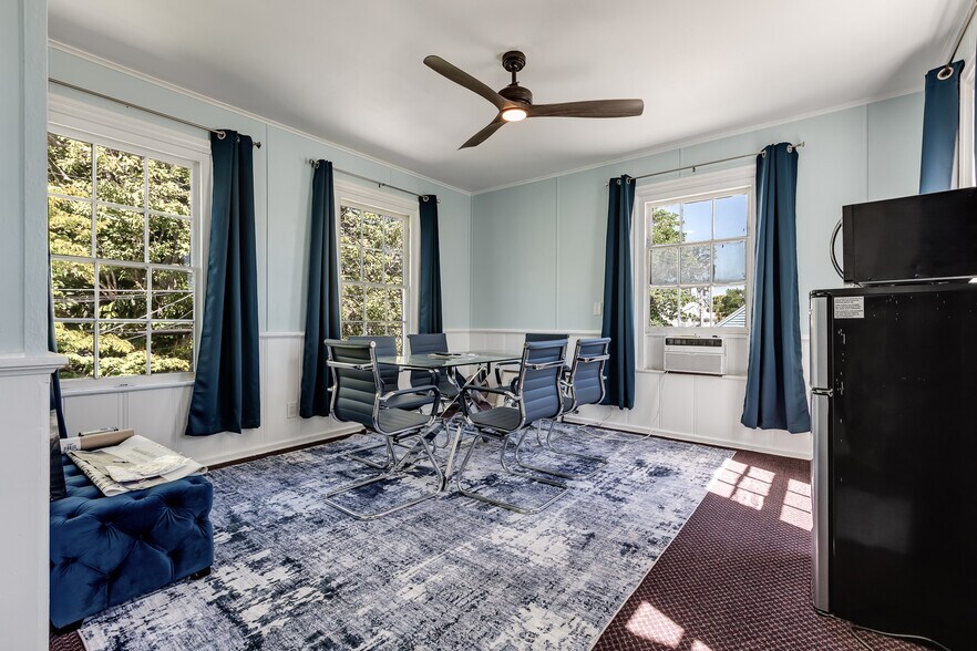 More Photos Of 402 appelrouth Ln, Key West Office Residential For Sale