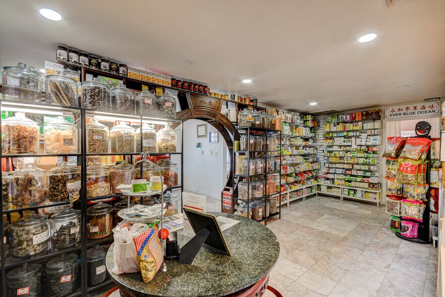 More Photos Of 3097 S Decatur Blvd, Las Vegas Office Residential For Sale