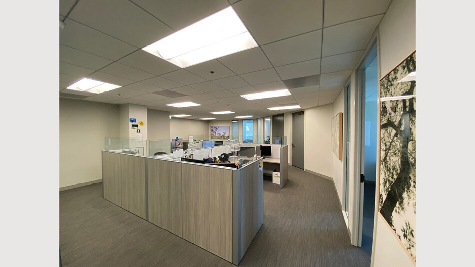 More Photos Of 15260 ventura Blvd, Sherman Oaks Coworking Space