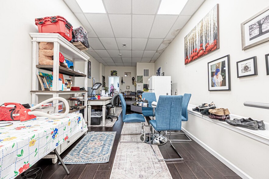 More Photos Of 434 W Landis Ave, Vineland Storefront Retail Residential For Sale