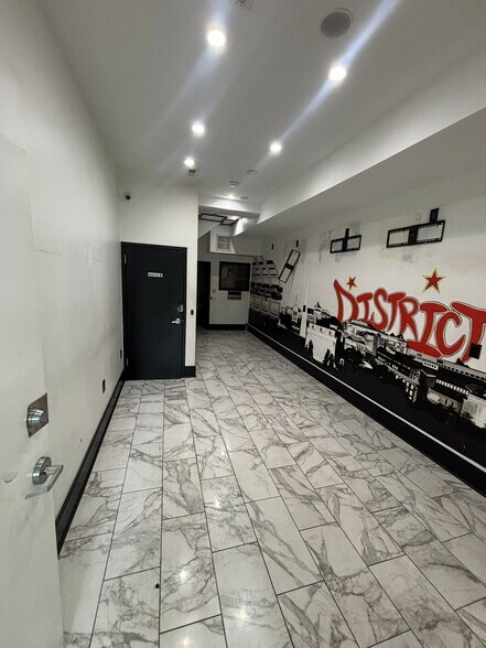 More Photos Of 1015 U St NW, Washington Storefront For Lease