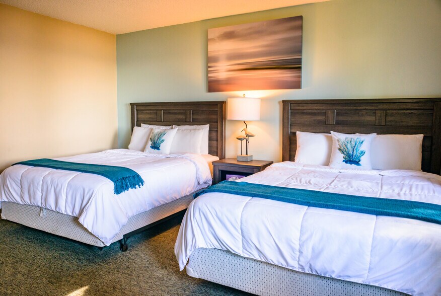 More Photos Of 4651 SR 109, Moclips Hotel For Sale