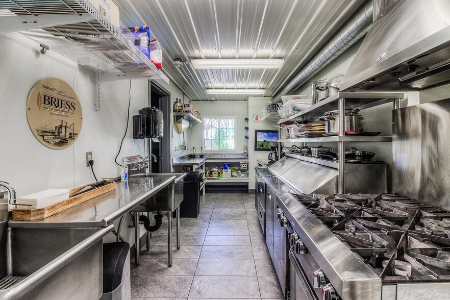 More Photos Of 590 Merlot Dr, Prosser Industrial For Sale