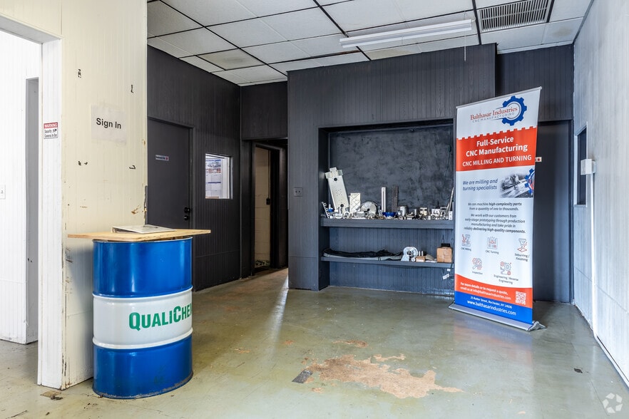 More Photos Of 25-45 Rutter St, Rochester Industrial For Sale