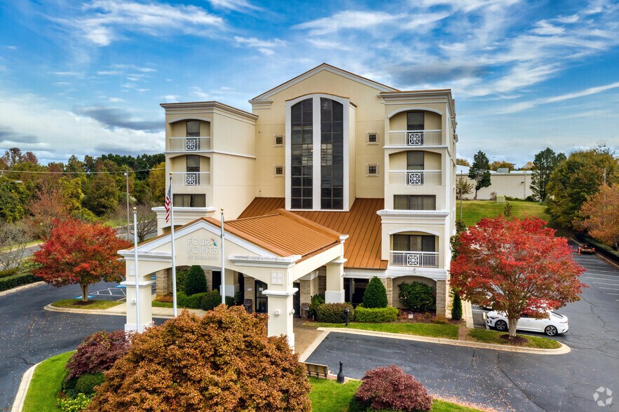 More Photos Of 9705 Leitner Dr, Pineville Hotel For Sale