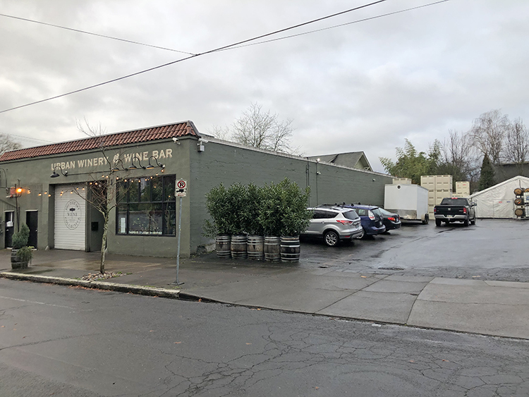 Primary Photo Of 2425 SE 35th Pl, Portland Freestanding For Lease