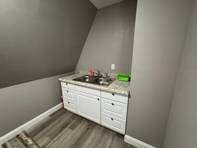 More Photos Of 2409 Jackson Ave, Point Pleasant Medical For Sale