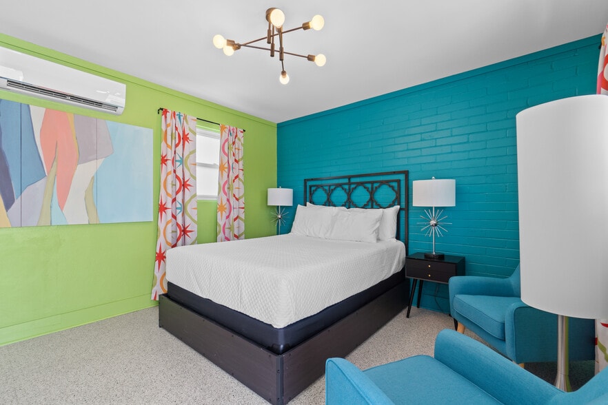 More Photos Of 3155 W Highway 98, Port Saint Joe Hotel For Sale