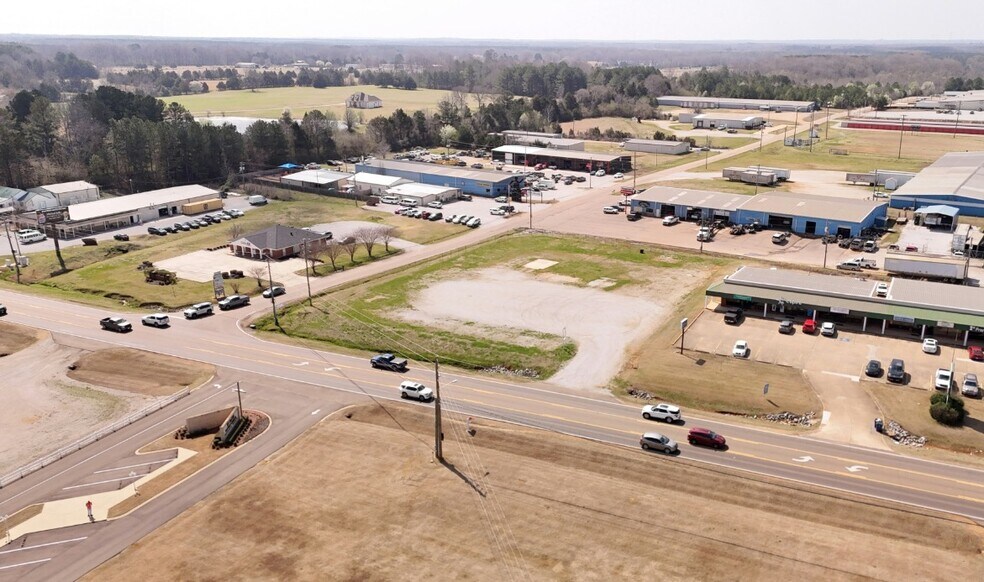 More Photos Of 213 Highway 15, Pontotoc Land For Sale